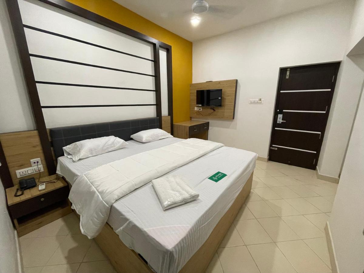 Hotel Pmr Grandays à Malappuram Extérieur photo