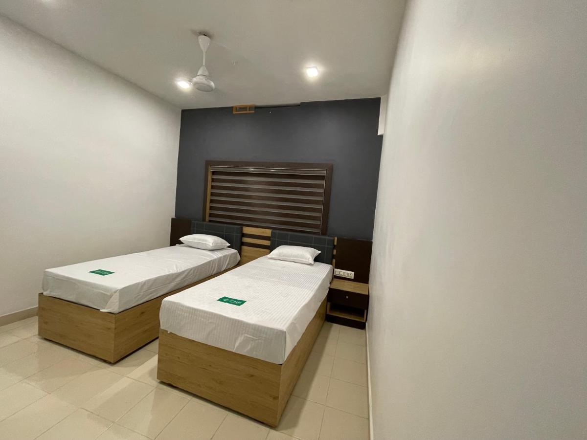 Hotel Pmr Grandays à Malappuram Extérieur photo