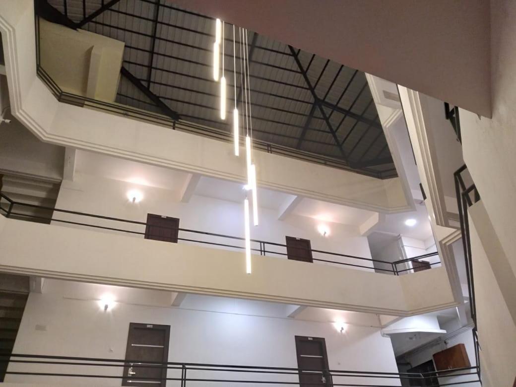 Hotel Pmr Grandays à Malappuram Extérieur photo